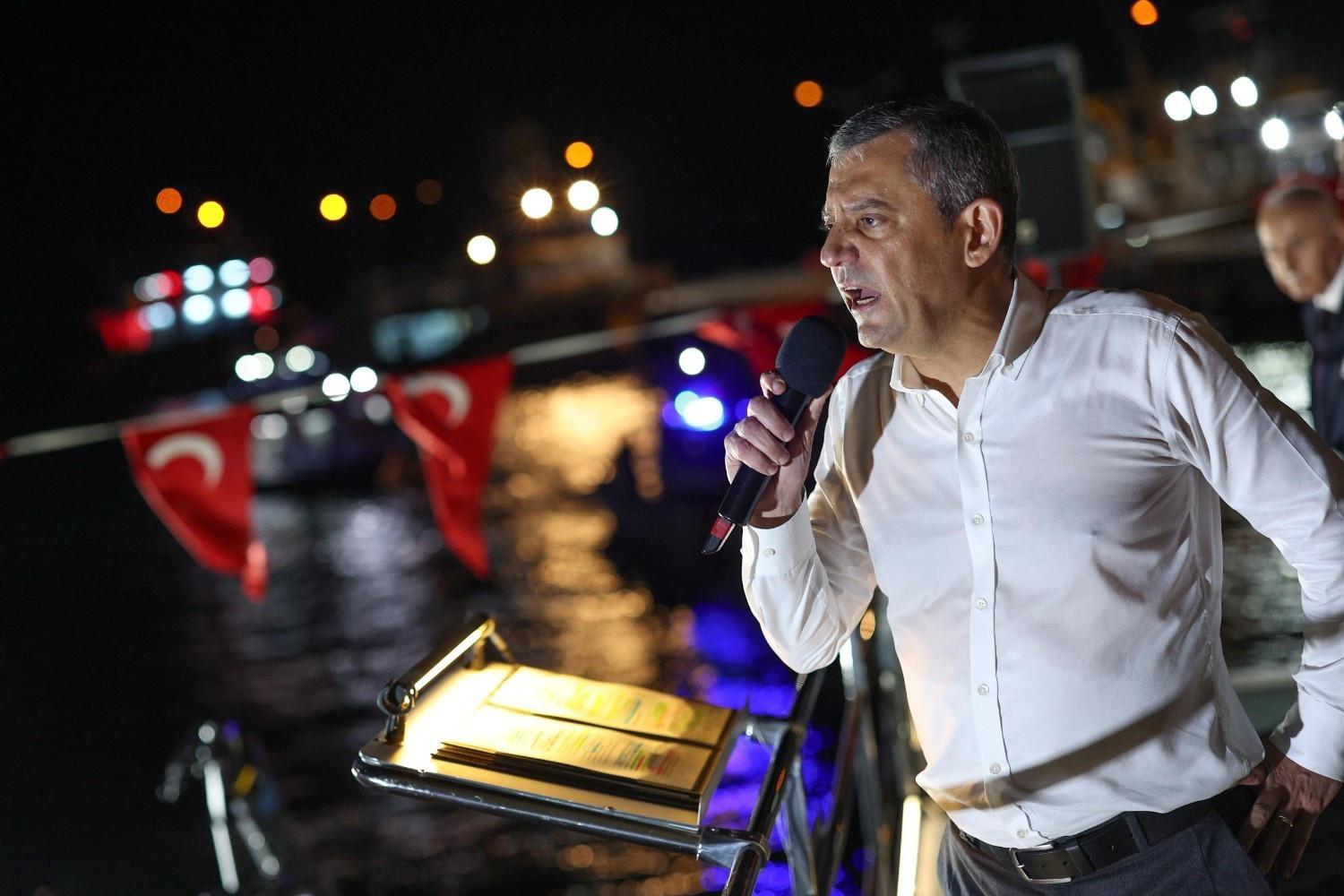 Özel pledges maritime ministry under CHP rule