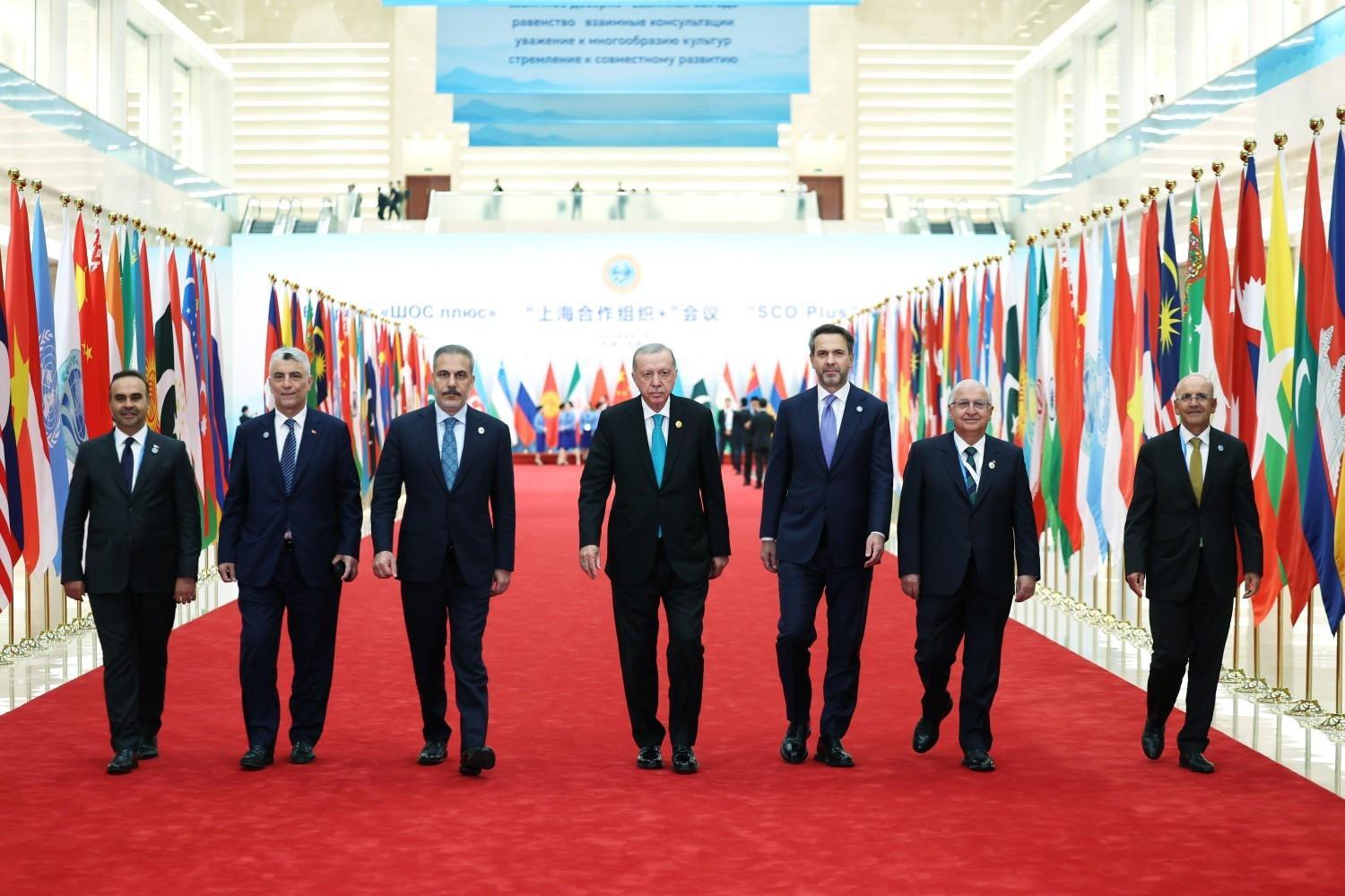 Erdoğan engages world leaders at SCO Summit in China