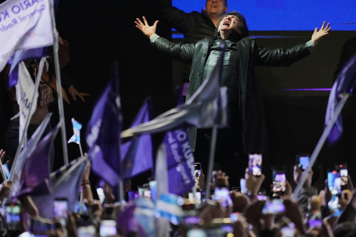 Milei’s campaign event ends with skirmishes