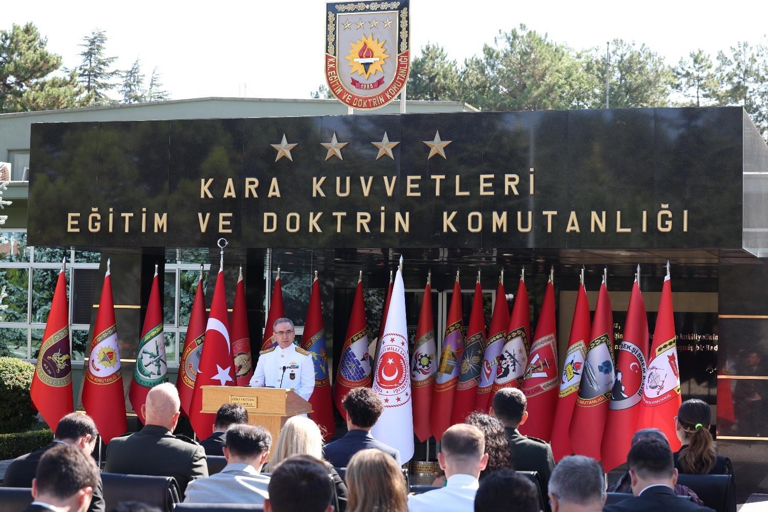 Türkiye warns SDF to disarm and integrate into Syrian army