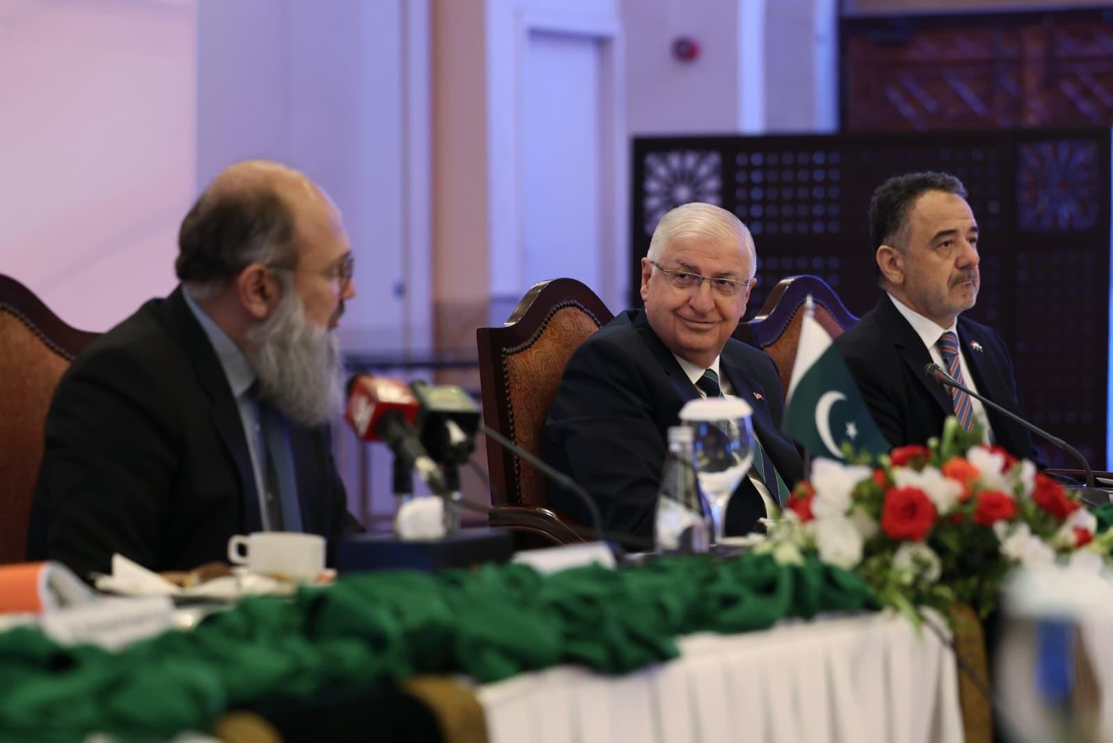 Turkish firms complete $3.5 bln in projects in Pakistan: Defense minister