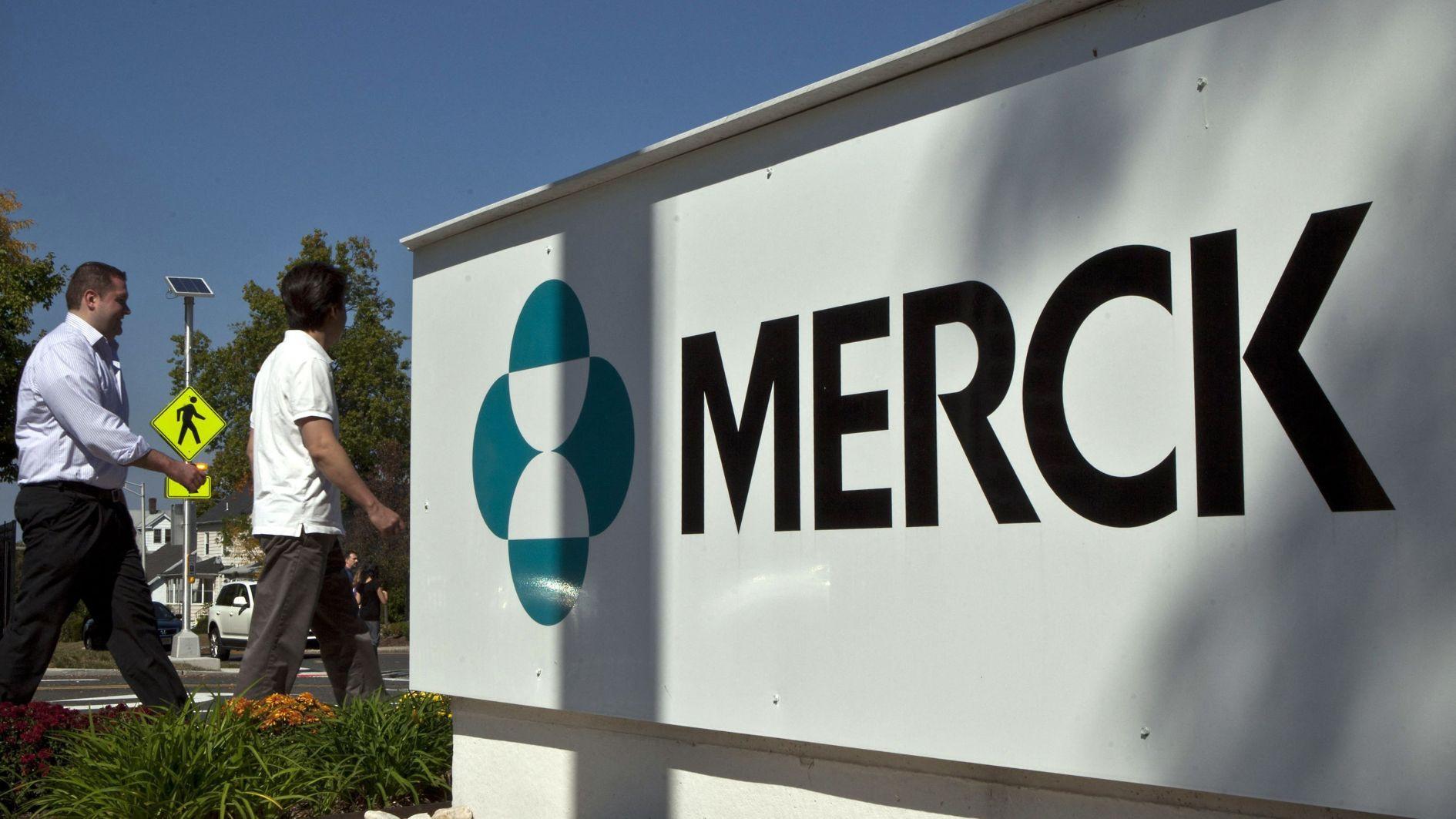 Merck ditches plan for $1.4 bln research centre in UK