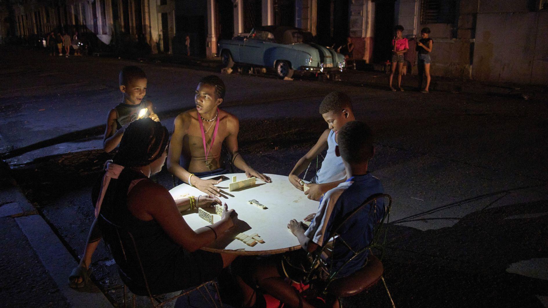 Cash-strappred Cuba faces escalating energy crisis