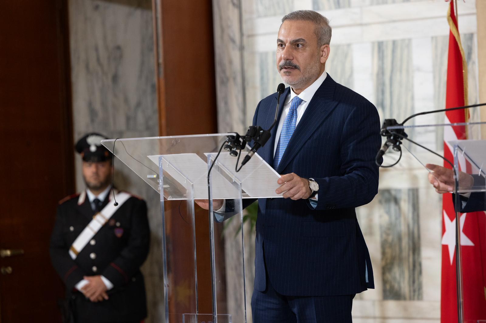 Türkiye pushes strong reaction against Israel after Qatar attack