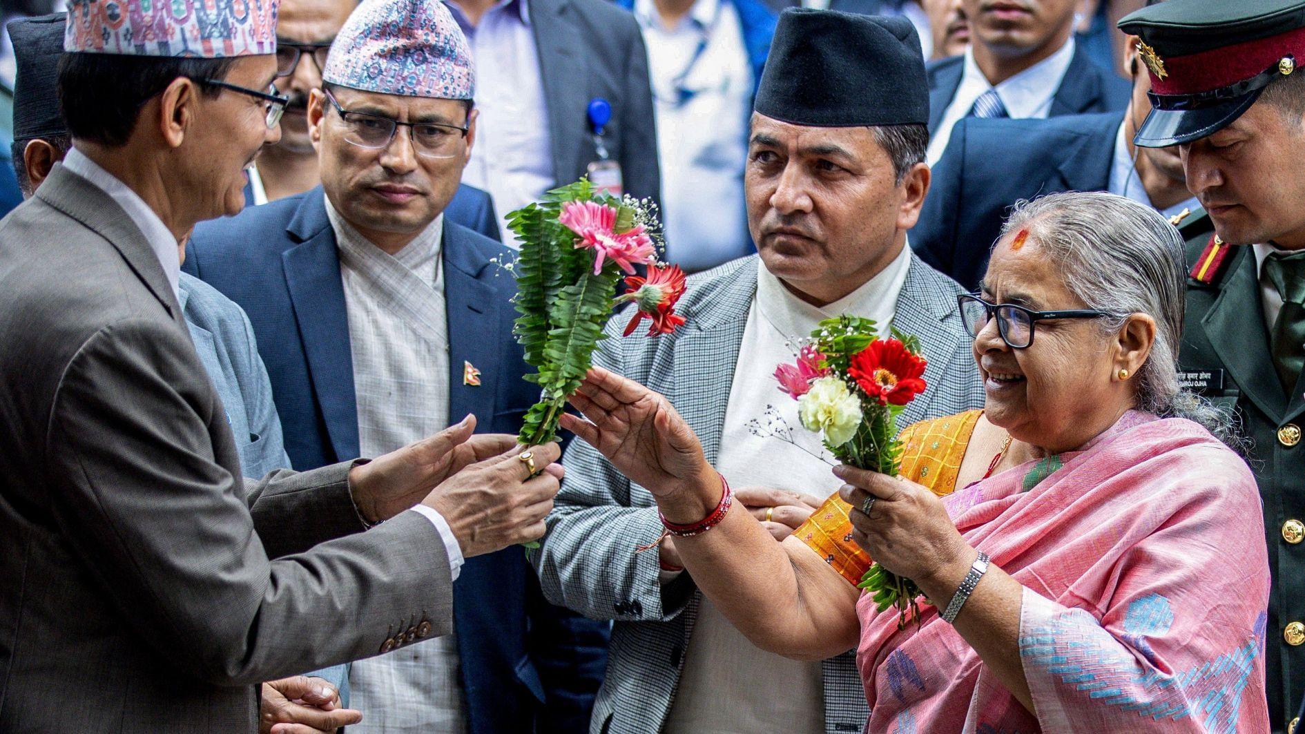 New Nepalese PM vows to end corruption