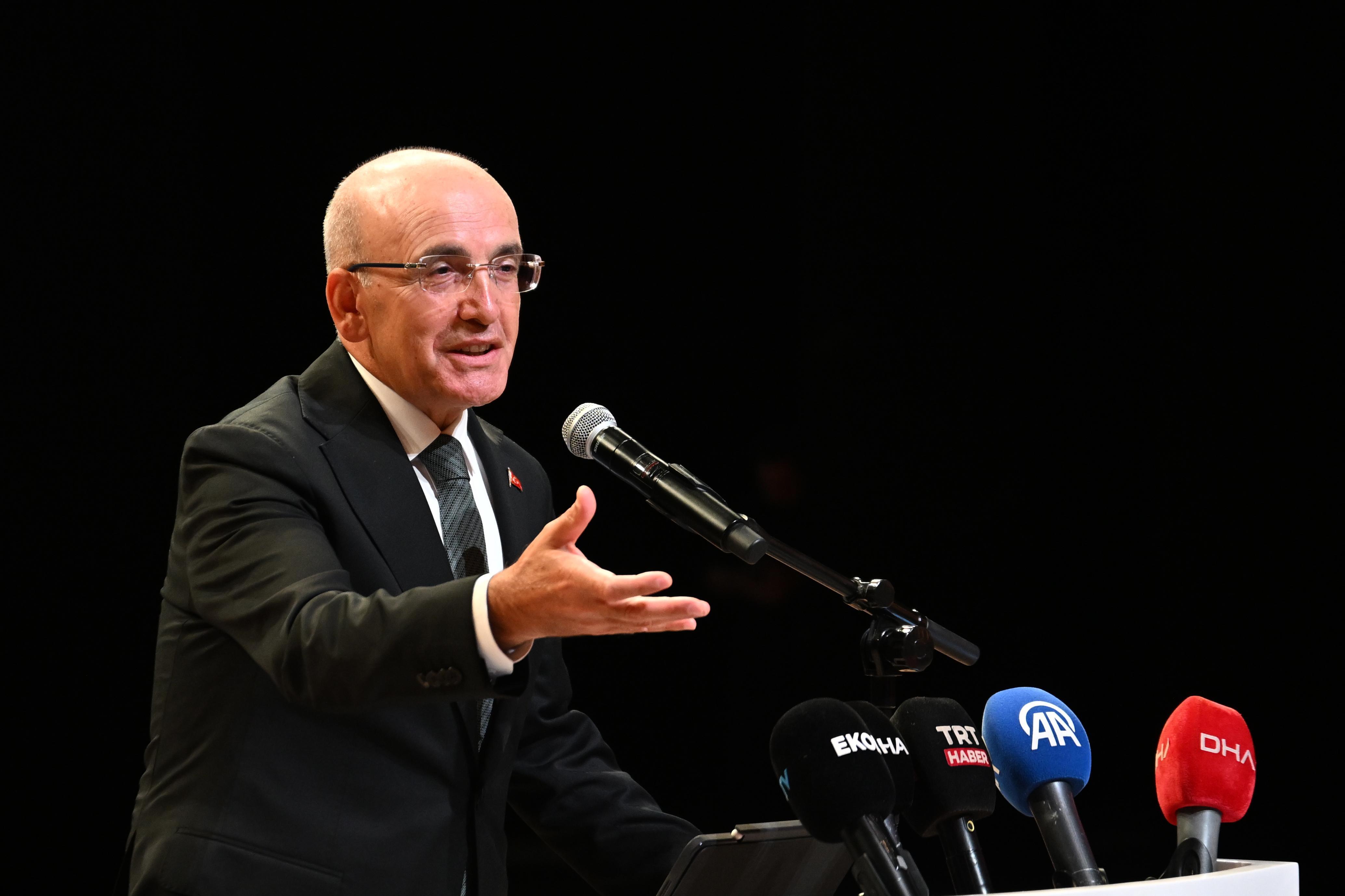 Economic stability strengthening: Şimşek tells business leaders