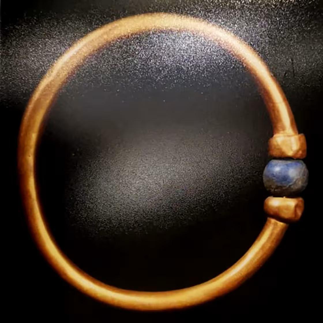 Stolen pharoahs bracelet melted down, sold for $4,000, Egypt says