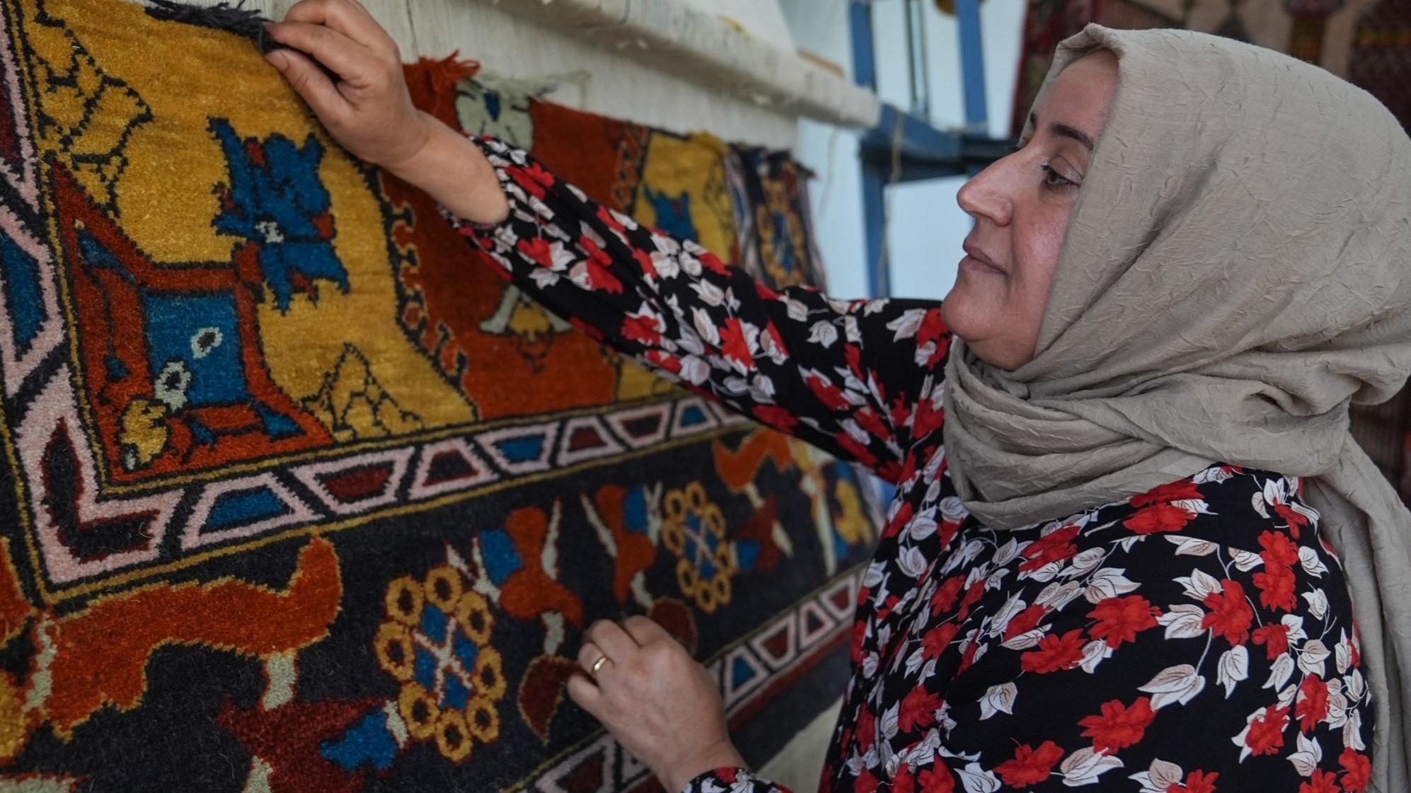 Dutch painter’s Bergama carpet revived in its homeland