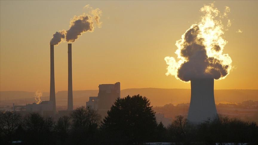 Bank fossil fuel financing twice that for alternatives: Study