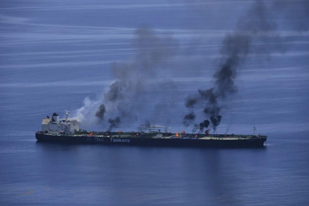 Blast off Yemen as Houthis continue to threaten vessels