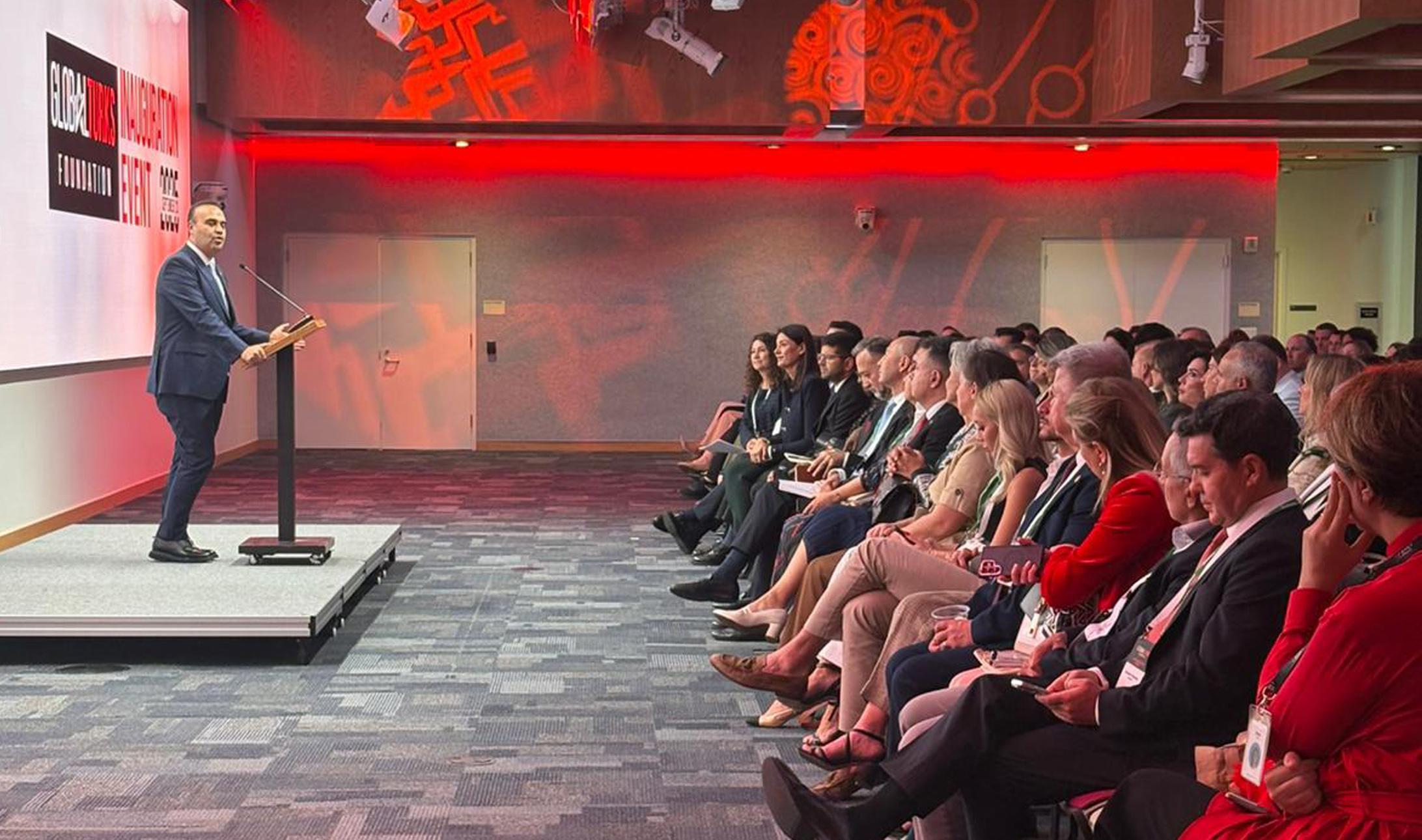 Minister praises global Turks at New York foundation launch