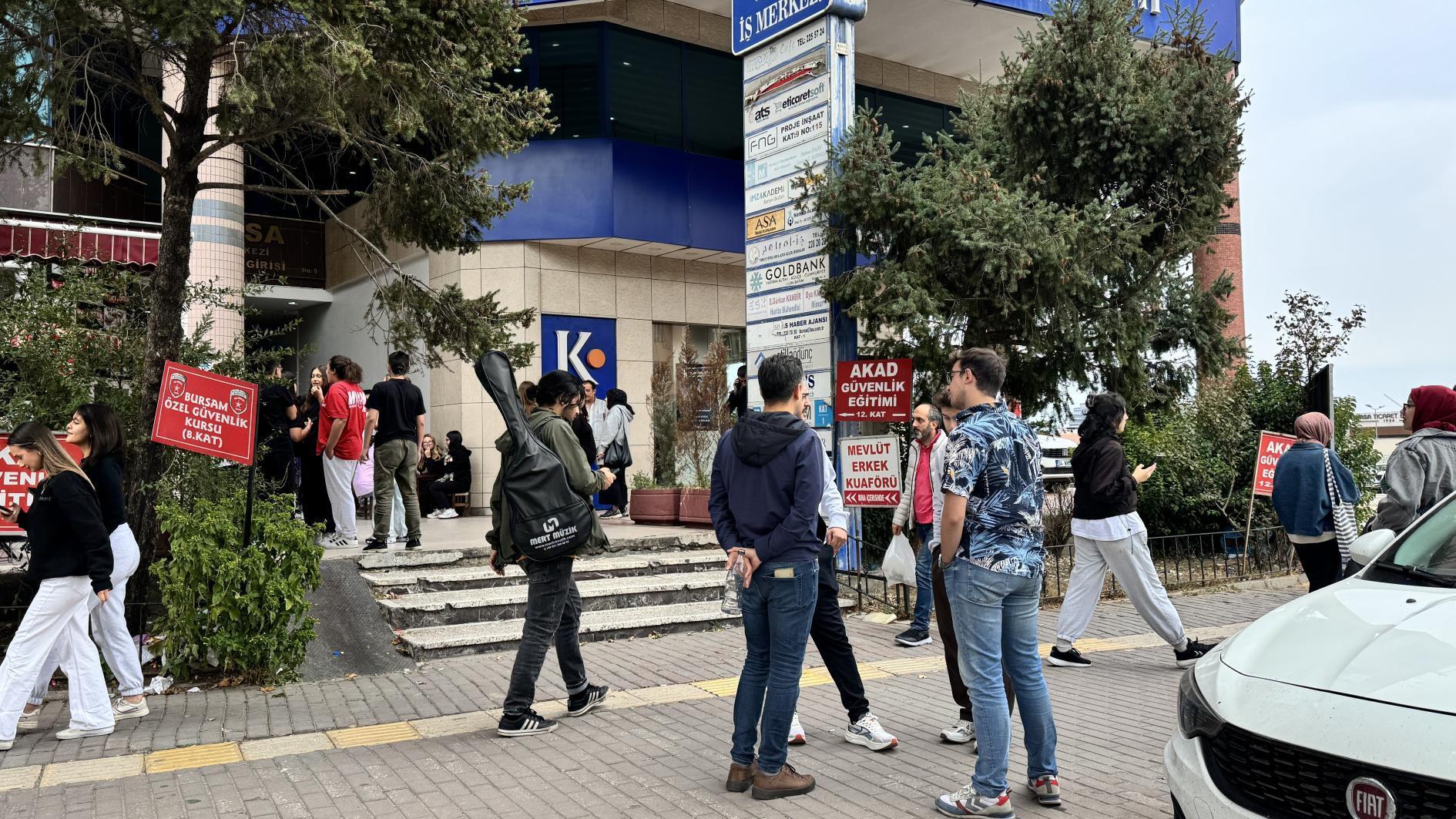 5.4 magnitude quake strikes western Türkiye