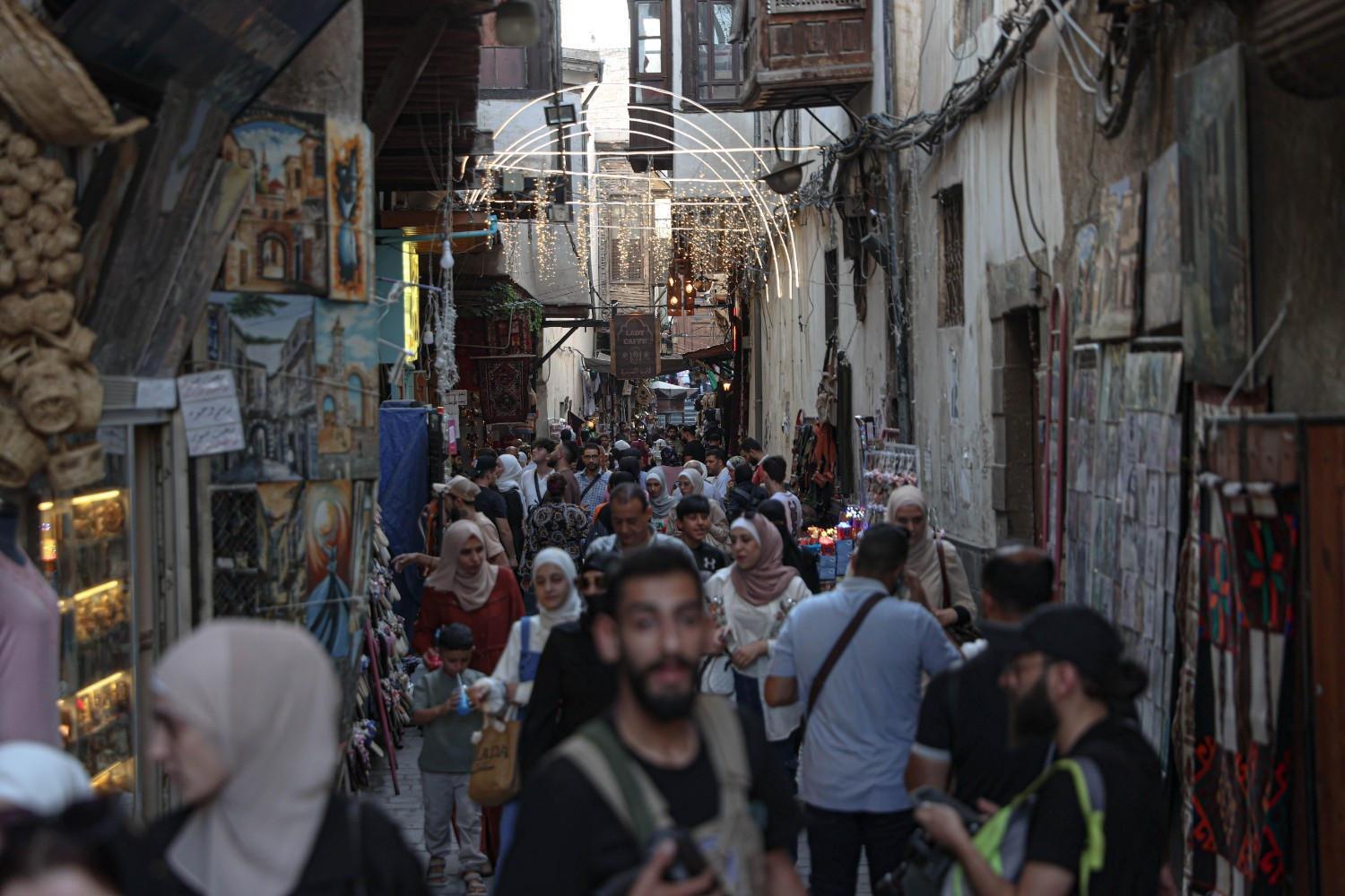 Over 500,000 Syrian migrants return home from Türkiye since Assad’s fall