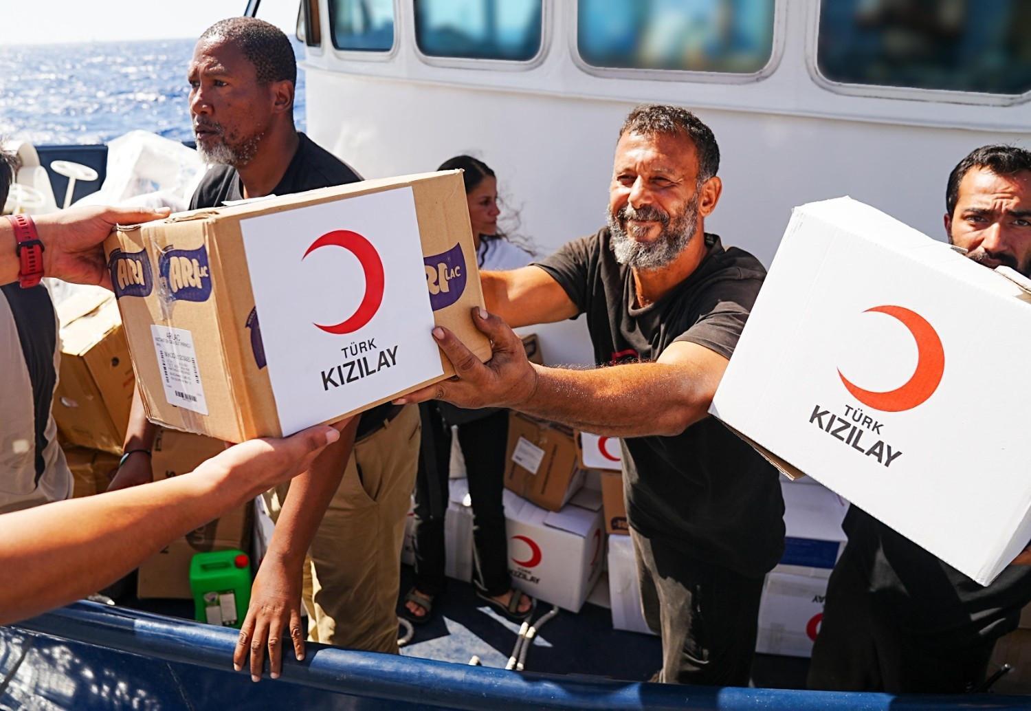Turkish Red Crescent supplies Gaza aid flotilla after ship evacuation