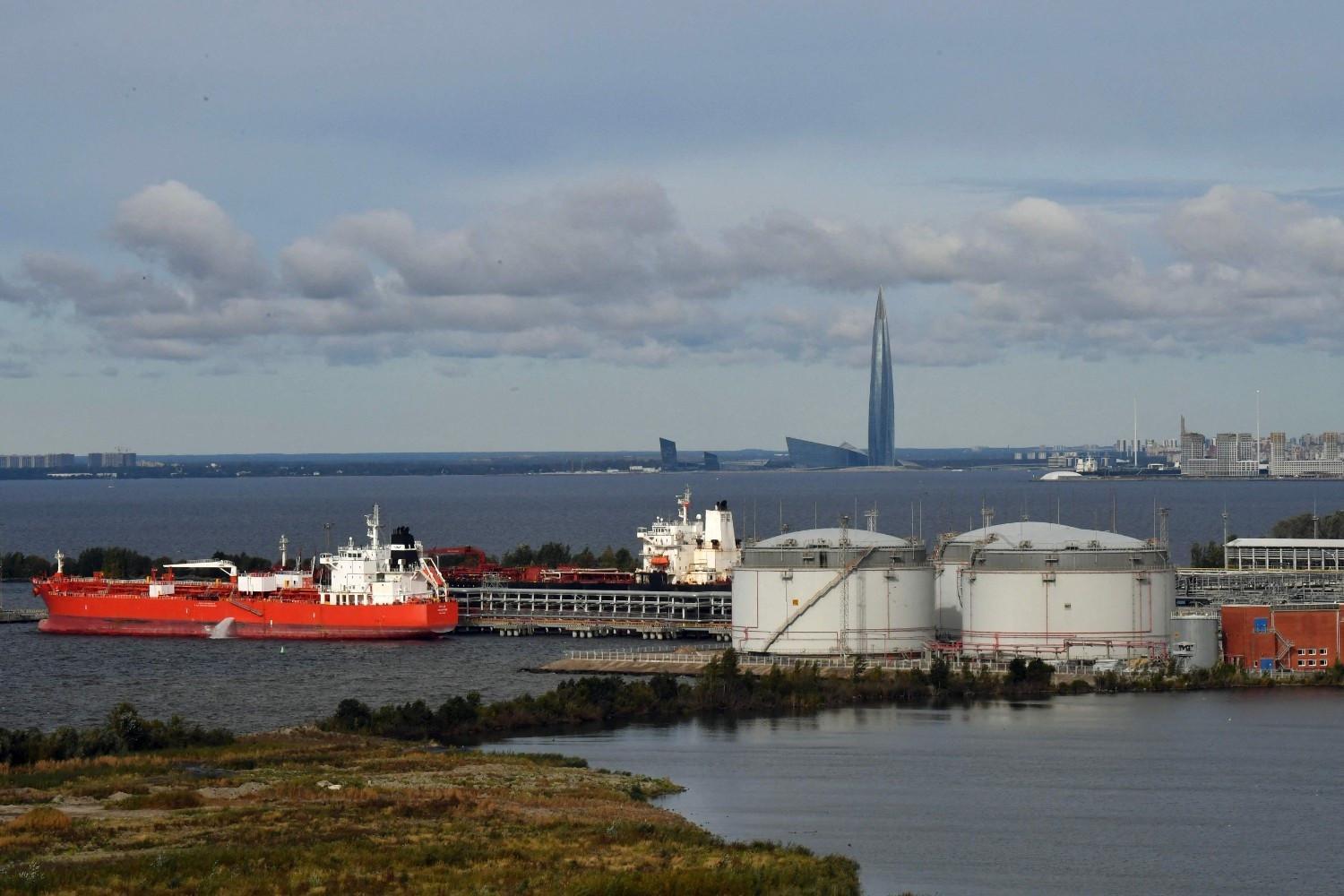 G7 ministers to target those increasing Russia oil purchases