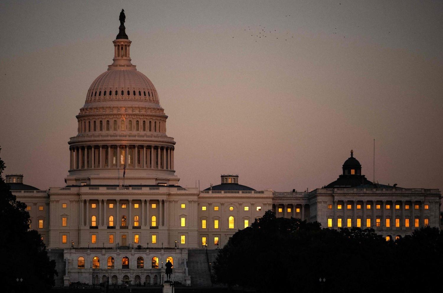 White House says firings imminent as plan to reopen govt collapses