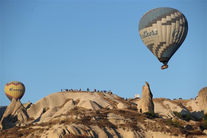 Chinese tourists flock to Cappadocia during annual holiday