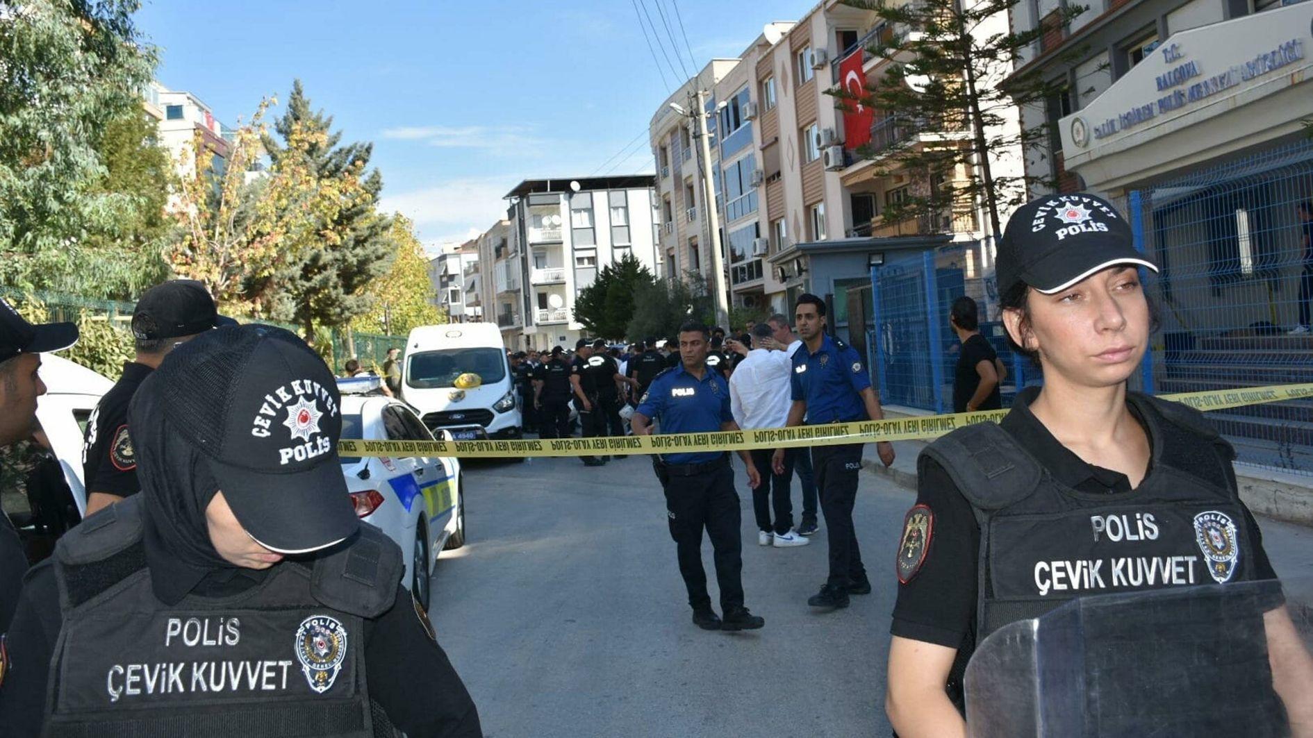 Authorities expose ISIL digital recruitment web in İzmir attack probe