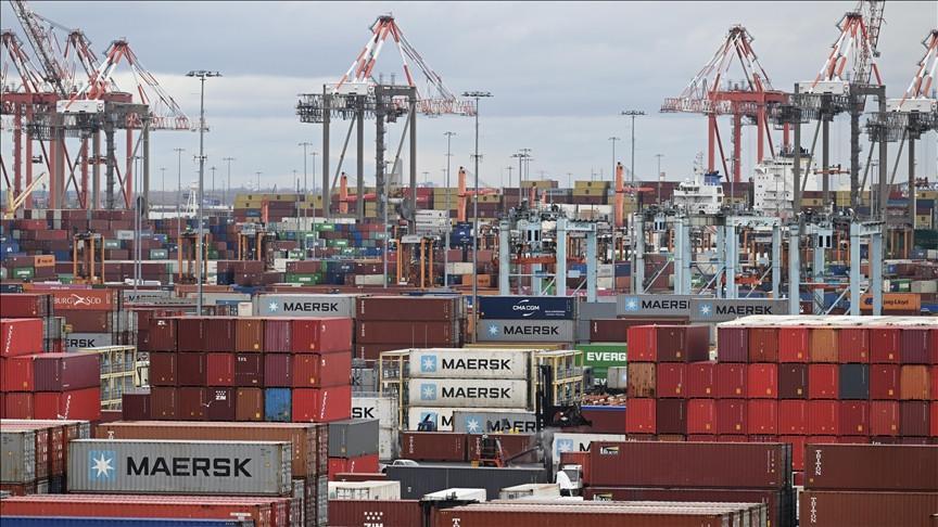US 25 pct tariffs on heavy trucks start Nov 1