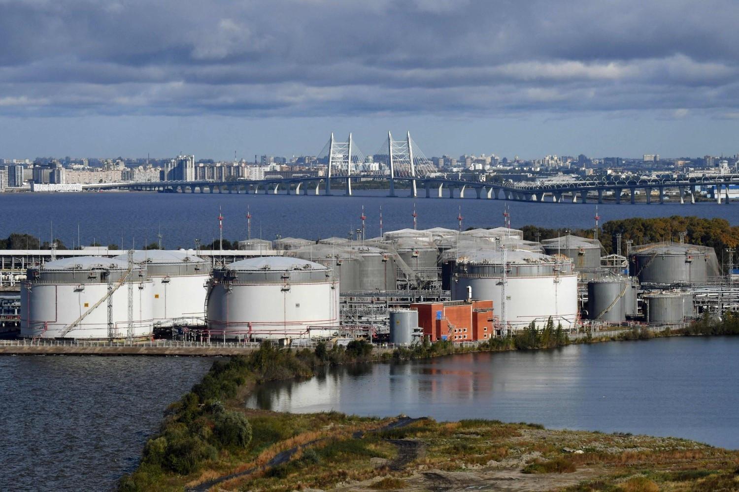 Ukraine strikes put pressure on Russian oil