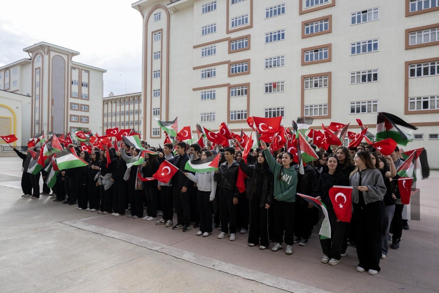 Turkish schools hold Gaza-themed events