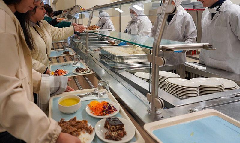 Universities’ meal pre-order move draws criticism