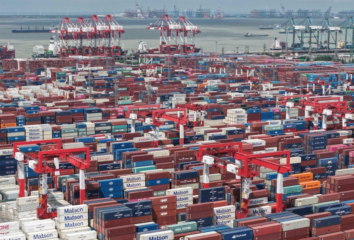 China trade beats forecasts in September as tariff fears rise