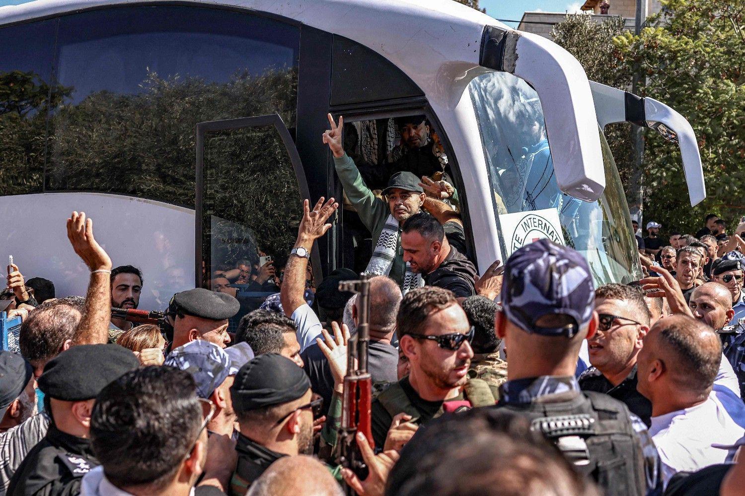 Joy, tears as Israelis, Palestinians reunite families after swap