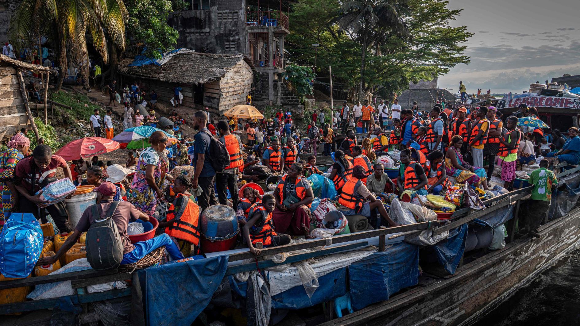 Nearly 900 mln poor people exposed to climate shocks: UN