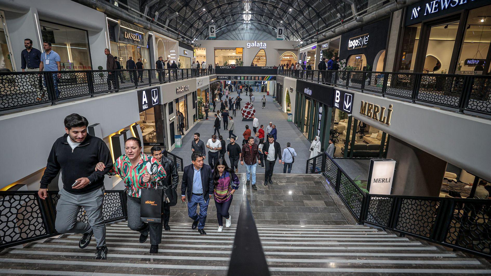 Turkish consumer confidence down in October
