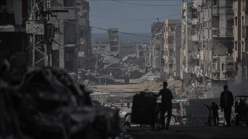 Netanyahu orders fresh Gaza strikes despite ceasefire deal