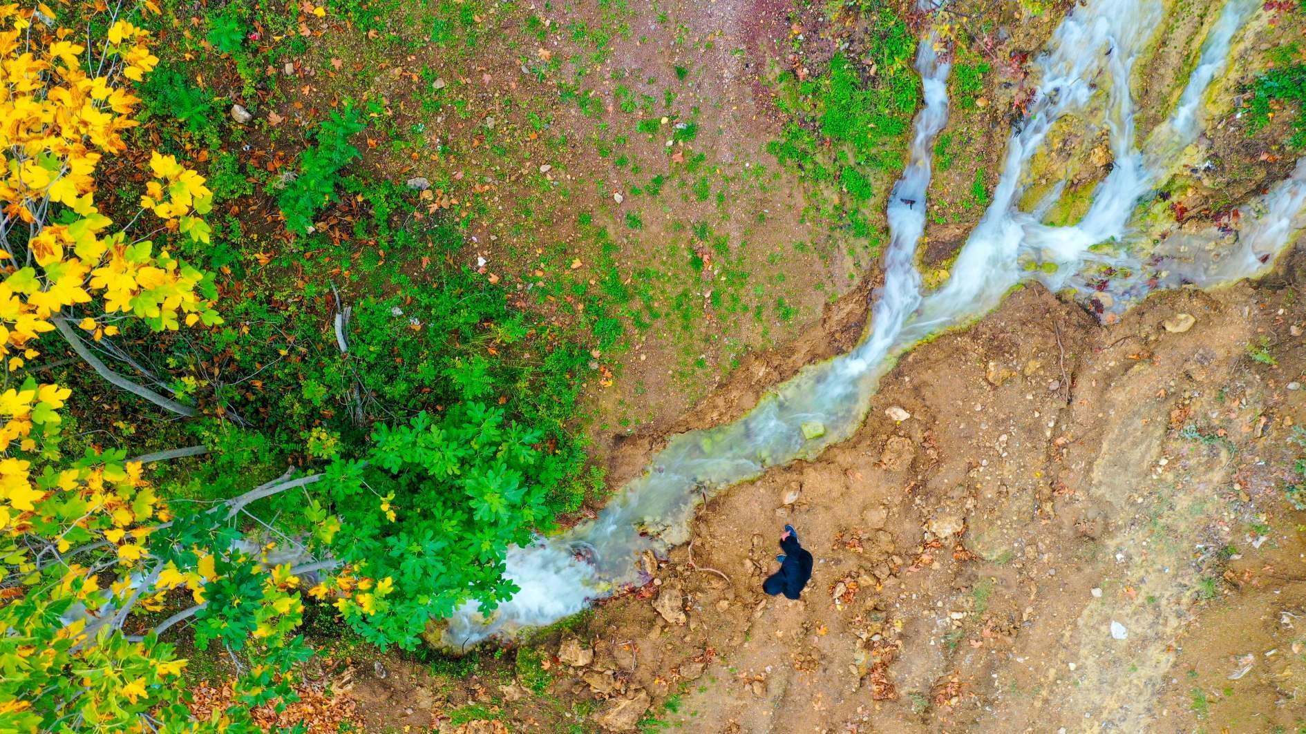 Dried spring flows again after quakes in western Türkiye
