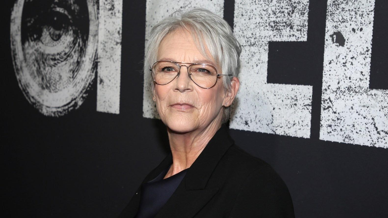 Jamie Lee Curtis clarifies comments on Charlie Kirk’s death