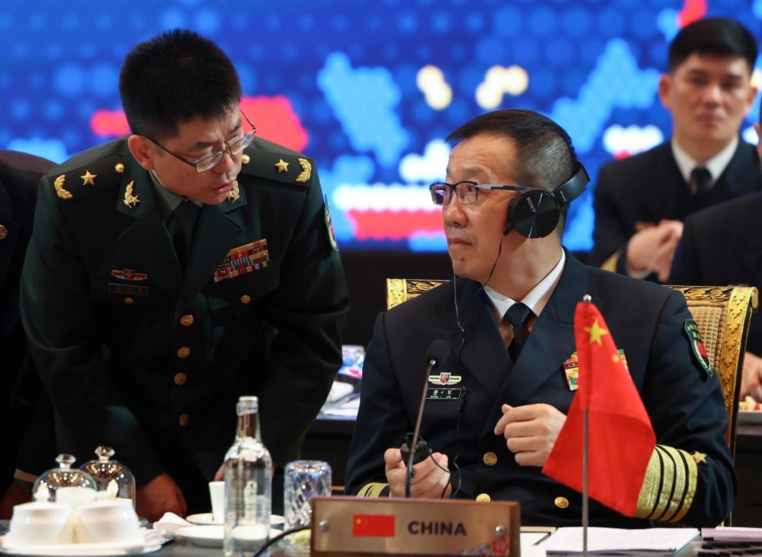 China seeks 'trust' with US, but cautions over Taiwan