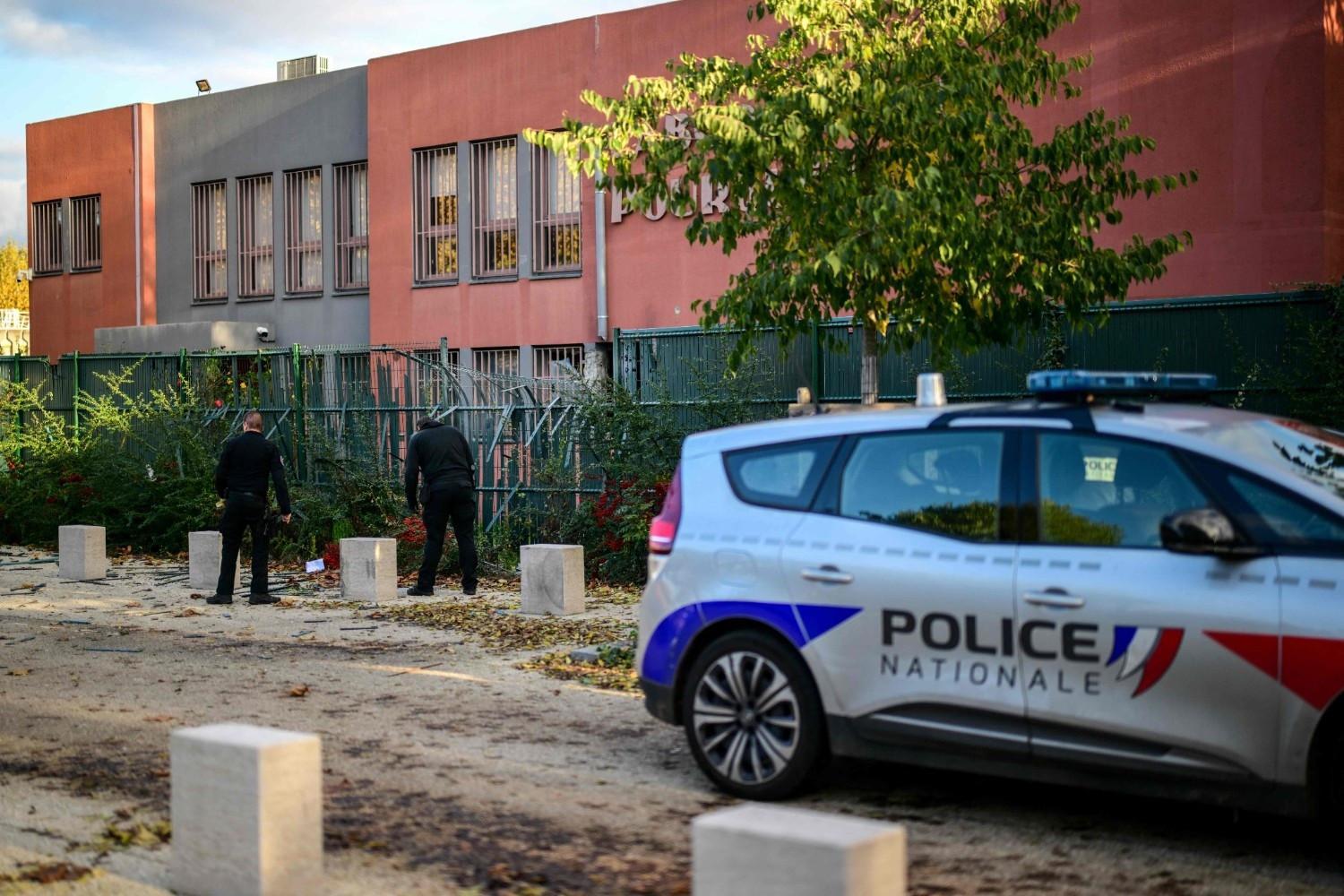 French police arrest six over armed robbery at gold laboratory