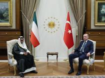 Erdoğan welcomes Kuwaiti Emir with ceremony