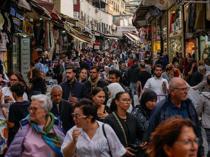 Business morale, manufacturing capacity usage increase in October