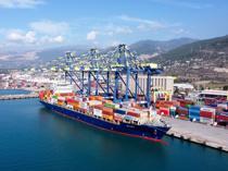 Countrys exports soar to record $390 bln on Republic Day