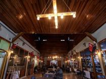 Inn becomes a hub for traditional artists