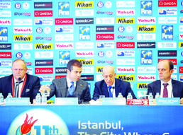 Istanbul hosts swimming stars at world champs