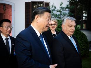 Chinas Xi in Hungary celebrates historys best relations with Orban
