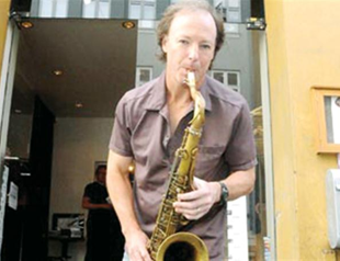 Famous saxophonist on Istanbul stage