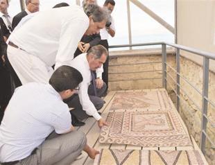 Ancient city hosts Günay during visit