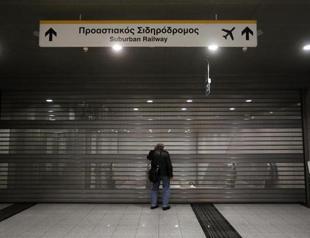 New general strike hits Greece