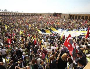 Fenerbahçe fans march to Anıtkabir for ‘justice’