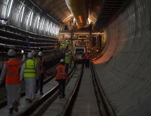 Saudi to cut spending, issue more bonds to shore up budget