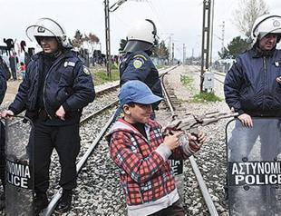 One in three Syrian children know nothing but war: UNICEF