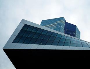 Eurozone unemployment falls to 9-year low as recovery strengthens