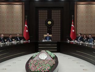 Erdoğan meets top business leaders
