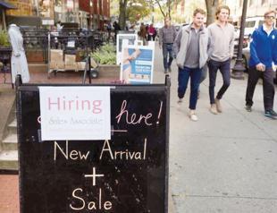 US wage growth remains tepid